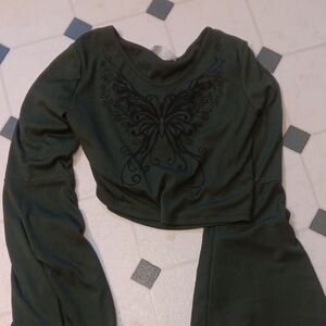 Elegant Black Butterfly  Women's  Crop Top With Bell Sleeves